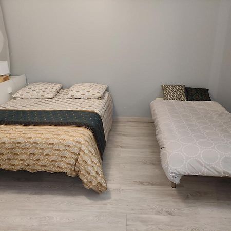 LA FONTAINE NEUVE-AVALLON-4 PERSONNES-1 CHAMBRE-3 LITS-parking-wifi Extérieur photo