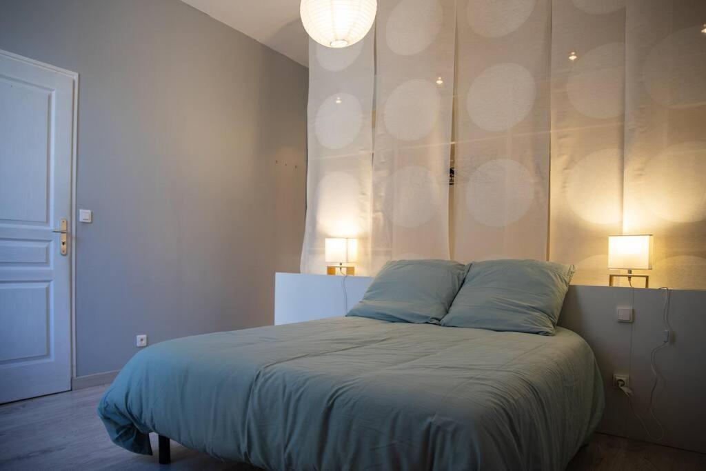 LA FONTAINE NEUVE-AVALLON-4 PERSONNES-1 CHAMBRE-3 LITS-parking-wifi Extérieur photo