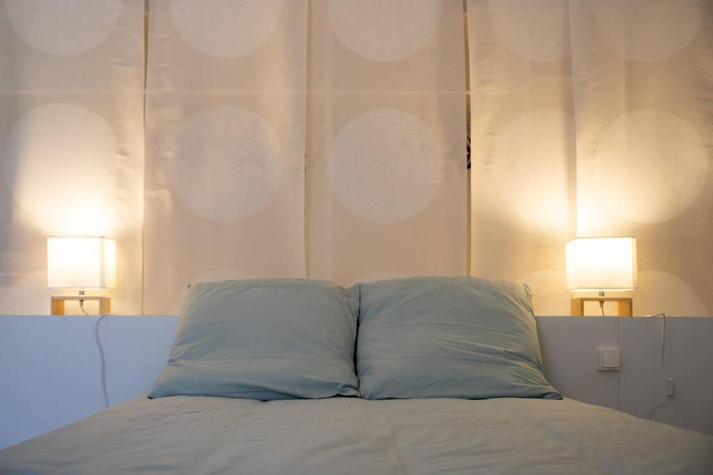 LA FONTAINE NEUVE-AVALLON-4 PERSONNES-1 CHAMBRE-3 LITS-parking-wifi Extérieur photo